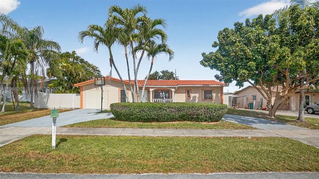 9131 SW 178th Ter, Palmetto Bay, FL 33157