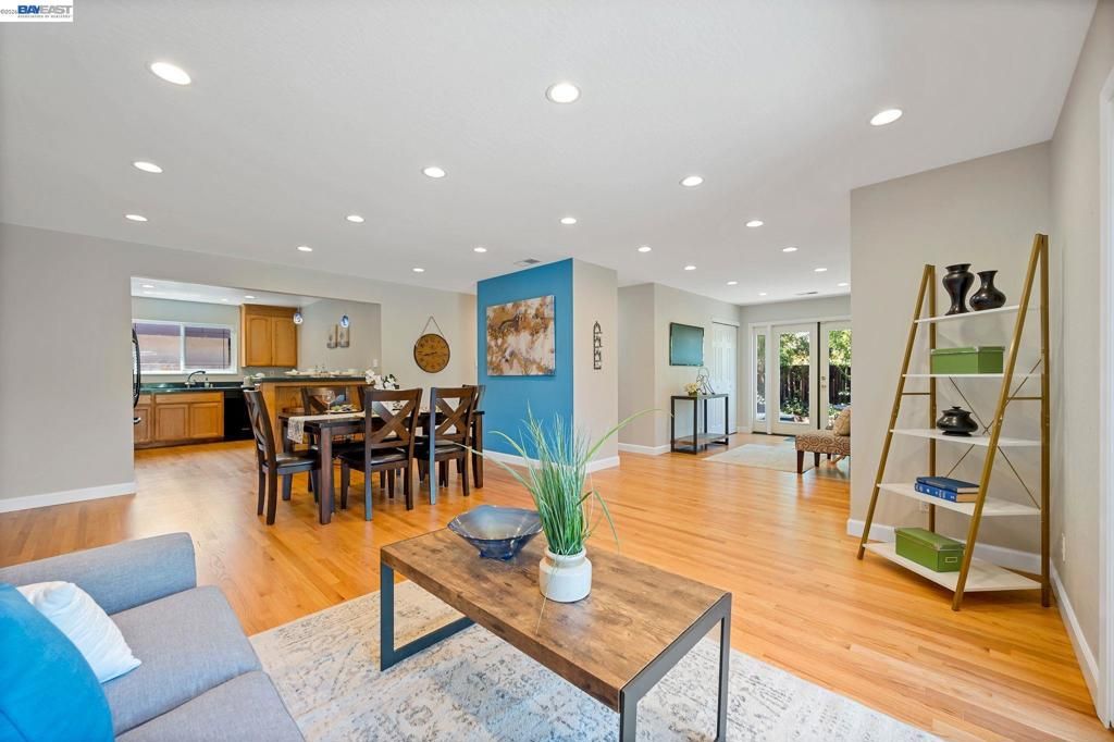 Image 15 of property listing at 35843 Salvador Ct, Fremont, CA 94536
