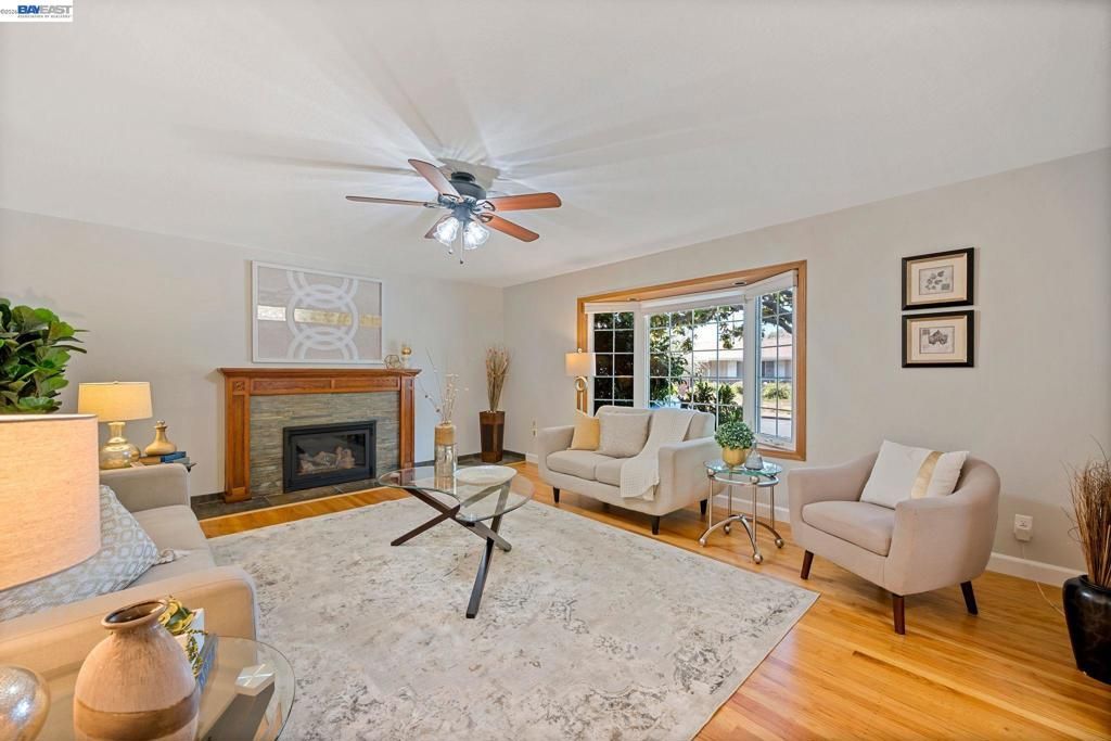 Image 8 of property listing at 35843 Salvador Ct, Fremont, CA 94536