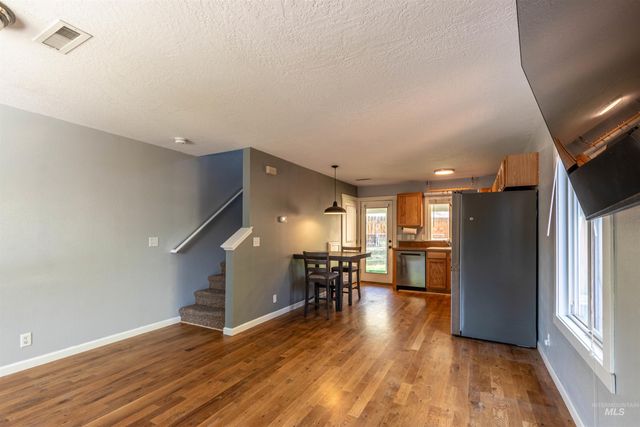 2701 S Gourley, Boise, ID 83705