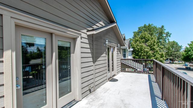 2701 S Gourley, Boise, ID 83705