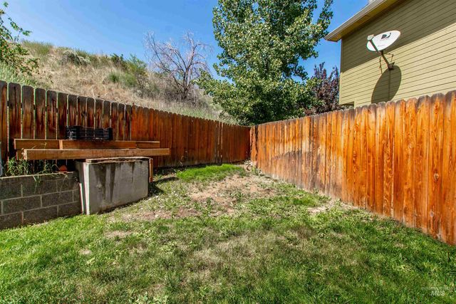 2701 S Gourley, Boise, ID 83705