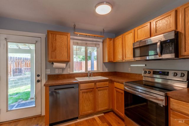 2701 S Gourley, Boise, ID 83705