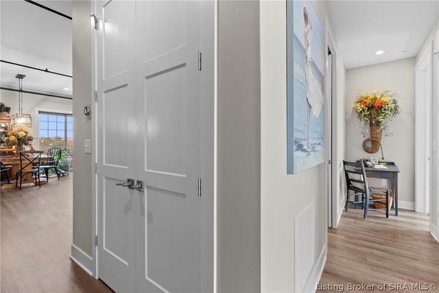 238 Mulberry Street, Jeffersonville, IN 47130