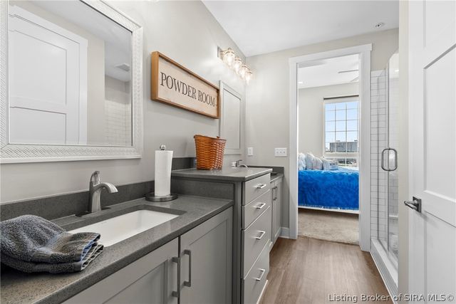 238 Mulberry Street, Jeffersonville, IN 47130