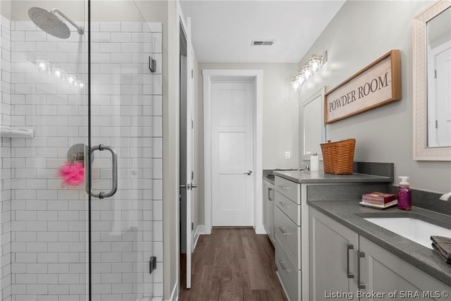 238 Mulberry Street, Jeffersonville, IN 47130