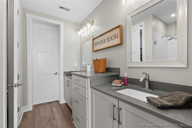 238 Mulberry Street, Jeffersonville, IN 47130