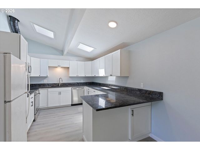 55 ALDERWOOD St, Gleneden Beach, OR 97388