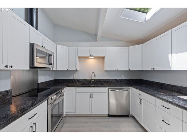 55 ALDERWOOD St, Gleneden Beach, OR 97388