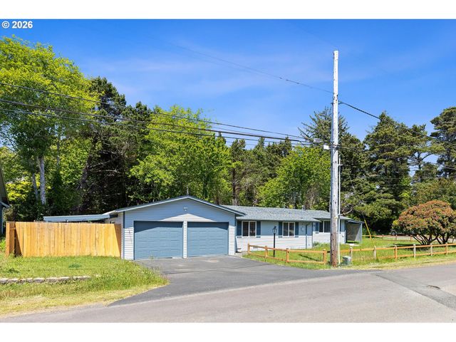 55 ALDERWOOD St, Gleneden Beach, OR 97388
