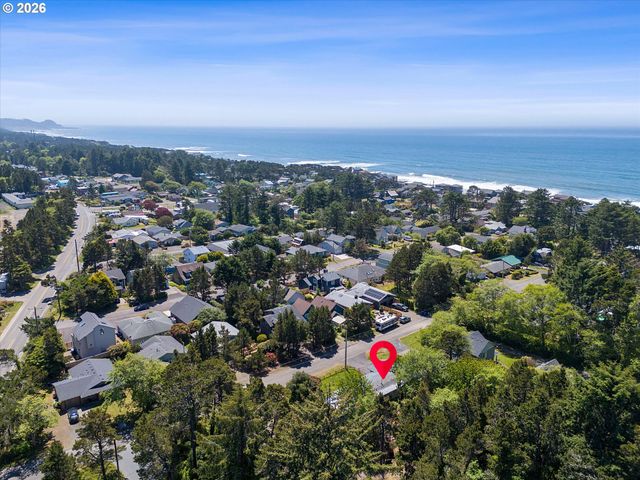 55 ALDERWOOD St, Gleneden Beach, OR 97388