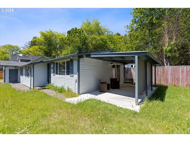 55 ALDERWOOD St, Gleneden Beach, OR 97388