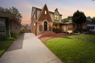 909 Lilley Avenue, Columbus, OH 43206