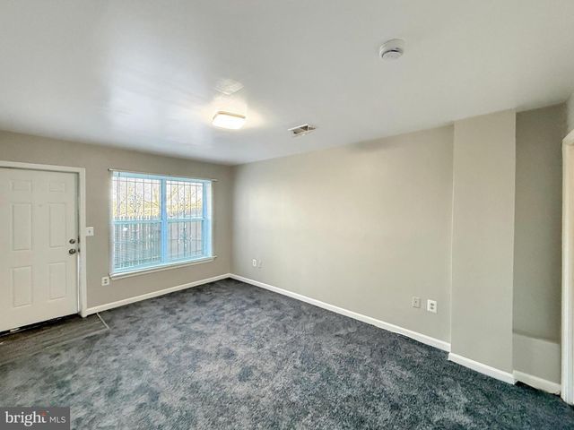 964 MOUNT OLIVET RD NE, Washington, DC 20002