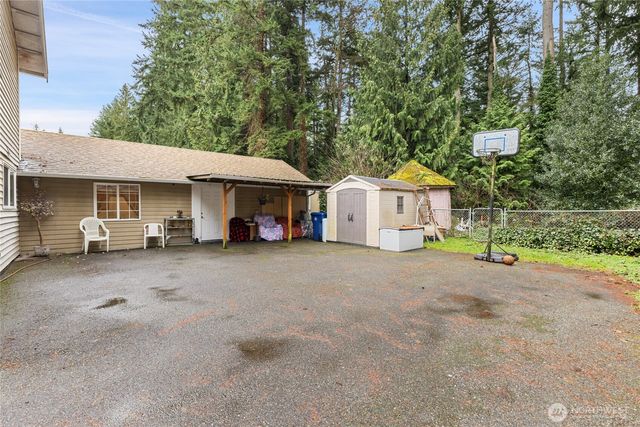 7339 NE 140th Street, Kirkland, WA 98034