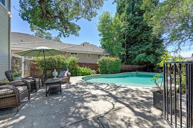 258 American River Canyon Dr, Folsom, CA 95630