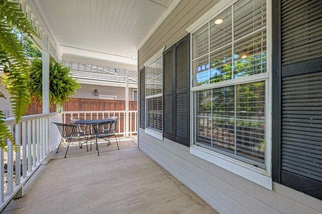 258 American River Canyon Dr, Folsom, CA 95630