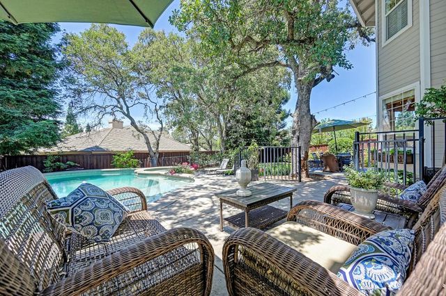 258 American River Canyon Dr, Folsom, CA 95630