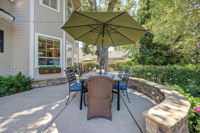 258 American River Canyon Dr, Folsom, CA 95630