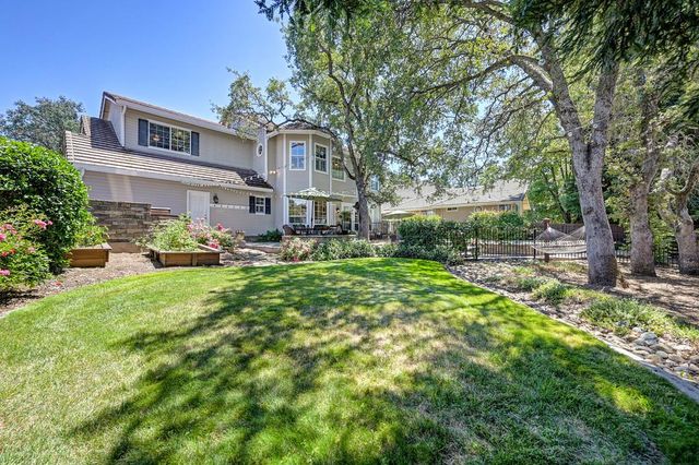 258 American River Canyon Dr, Folsom, CA 95630