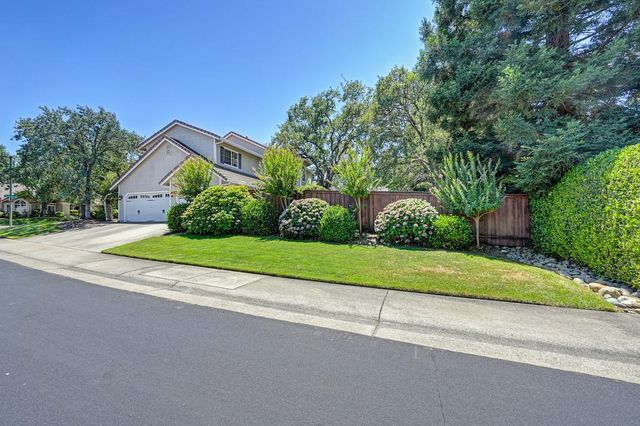 258 American River Canyon Dr, Folsom, CA 95630