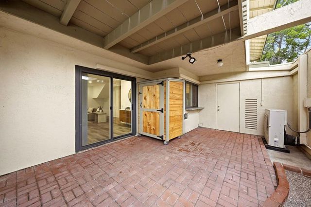 10715 Caminito Cascara, San Diego, CA 92108