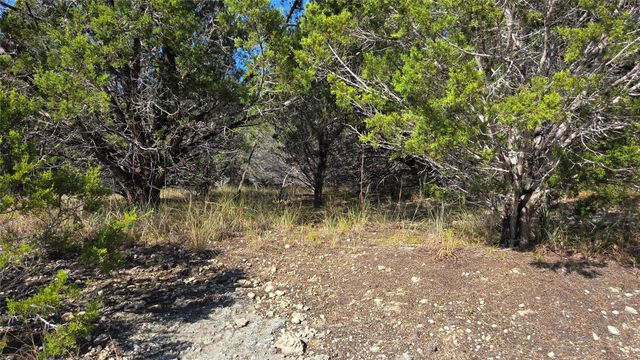 1801 Santa Cruz CIR, Lago Vista, TX 78645