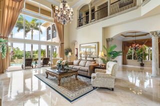 108 SE Via San Ramone, Port St Lucie, FL 34984