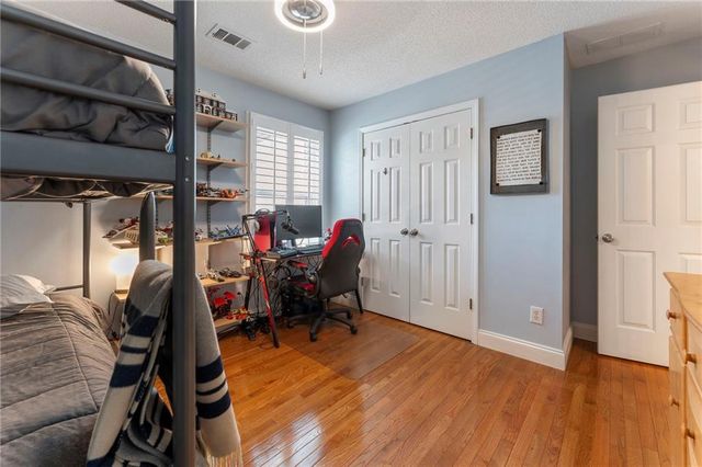 475 Chippenham Court, Alpharetta, GA 30005