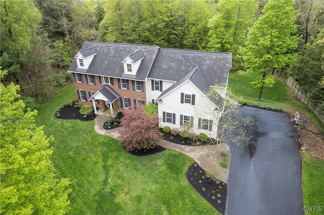 4314 Arbutus Drive, Pompey, NY 13104