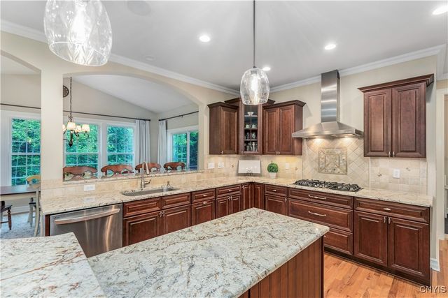4314 Arbutus Drive, Pompey, NY 13104