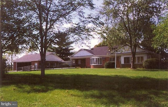 349 TOWN RUN LN, Stephens City, VA 22655