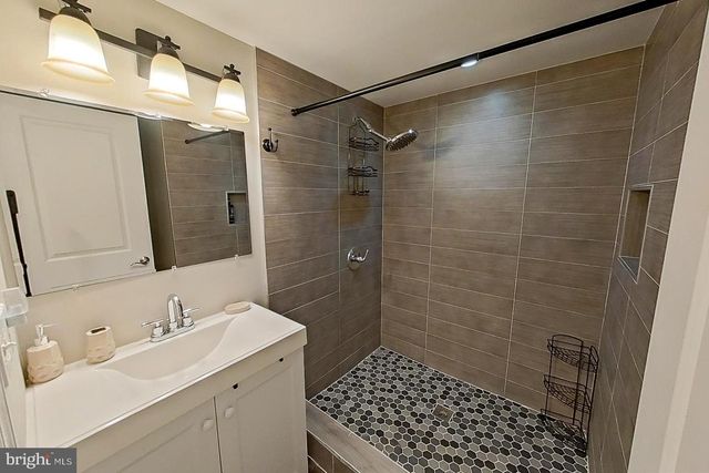 3701 CORONADO RD, Baltimore, MD 21244