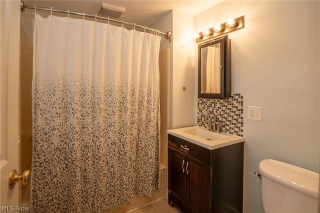 104 12th Street NW, Massillon, OH 44647