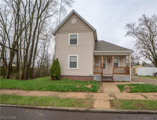104 12th Street NW, Massillon, OH 44647