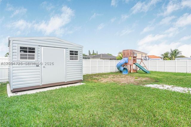 15961 SW 307th Ter, Homestead, FL 33033
