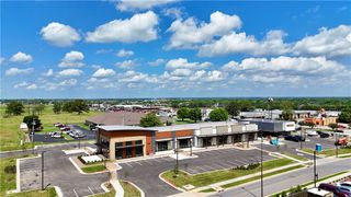 5761 W Sunset Avenue, Springdale, AR 72762