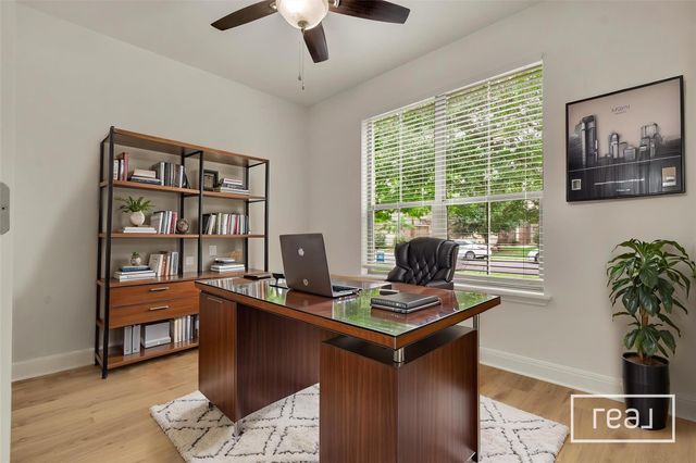 1685 Twin CV, Kyle, TX 78640