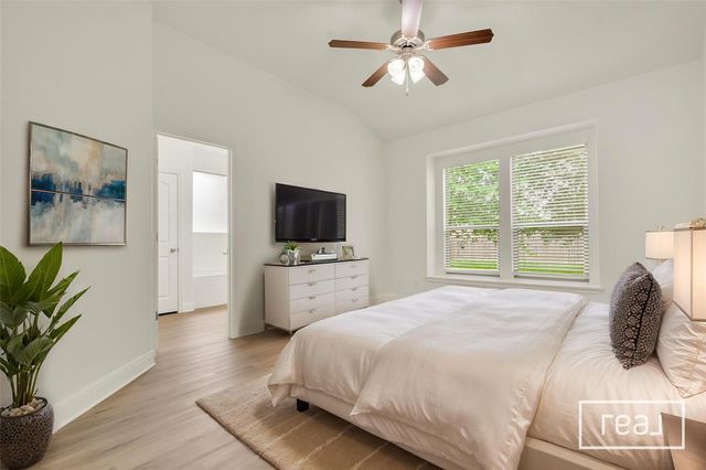 1685 Twin CV, Kyle, TX 78640