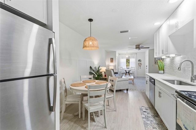 4237 66TH STREET CIRCLE W S-4237, Bradenton, FL 34209