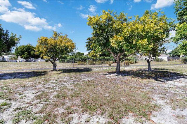 4237 66TH STREET CIRCLE W S-4237, Bradenton, FL 34209