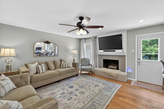 706 Clayworth Drive, Ballwin, MO 63011
