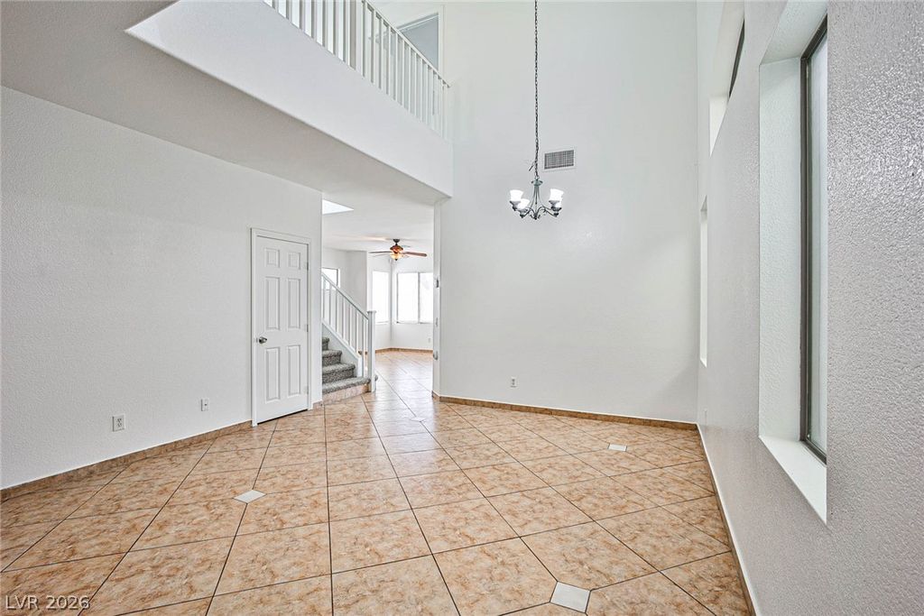 7647 MOCORITO Avenue, Las Vegas, NV 89113 — photo 4