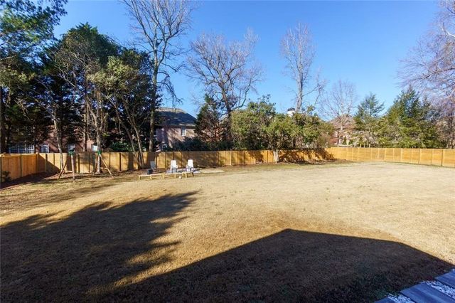 7330 Hunters Branch Drive NE, Sandy Springs, GA 30328