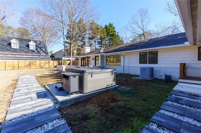 7330 Hunters Branch Drive NE, Sandy Springs, GA 30328