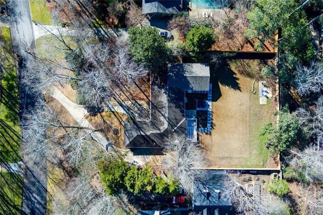 7330 Hunters Branch Drive NE, Sandy Springs, GA 30328