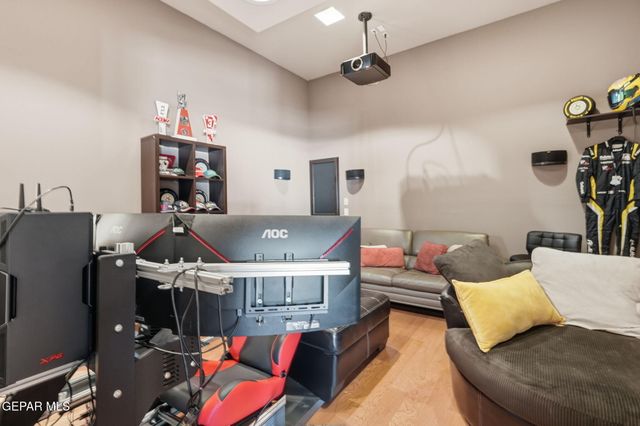 716 Wakefield Court, El Paso, TX 79922