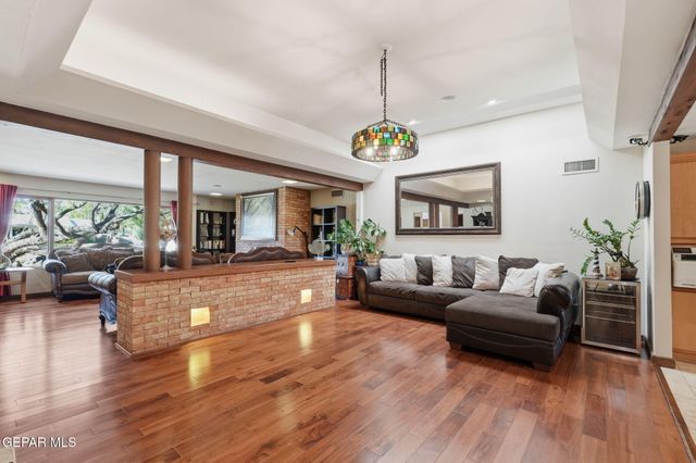 716 Wakefield Court, El Paso, TX 79922