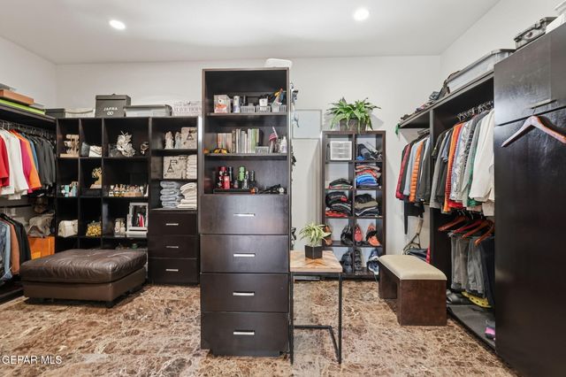 716 Wakefield Court, El Paso, TX 79922