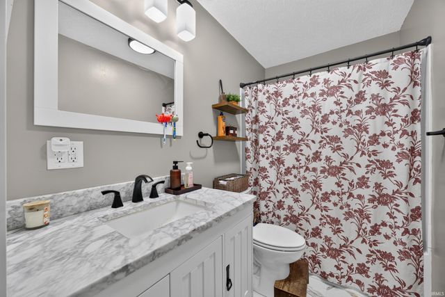 5108 Old Farm Road, Springville, IN 47462